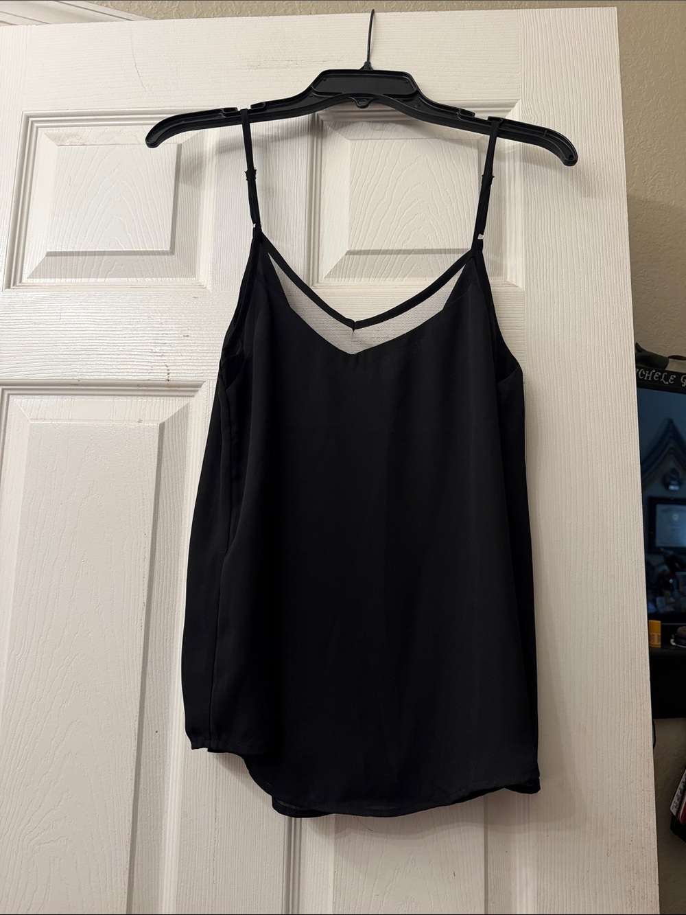 Forever 21 Black V-Neck Spaghetti Strap Camisole